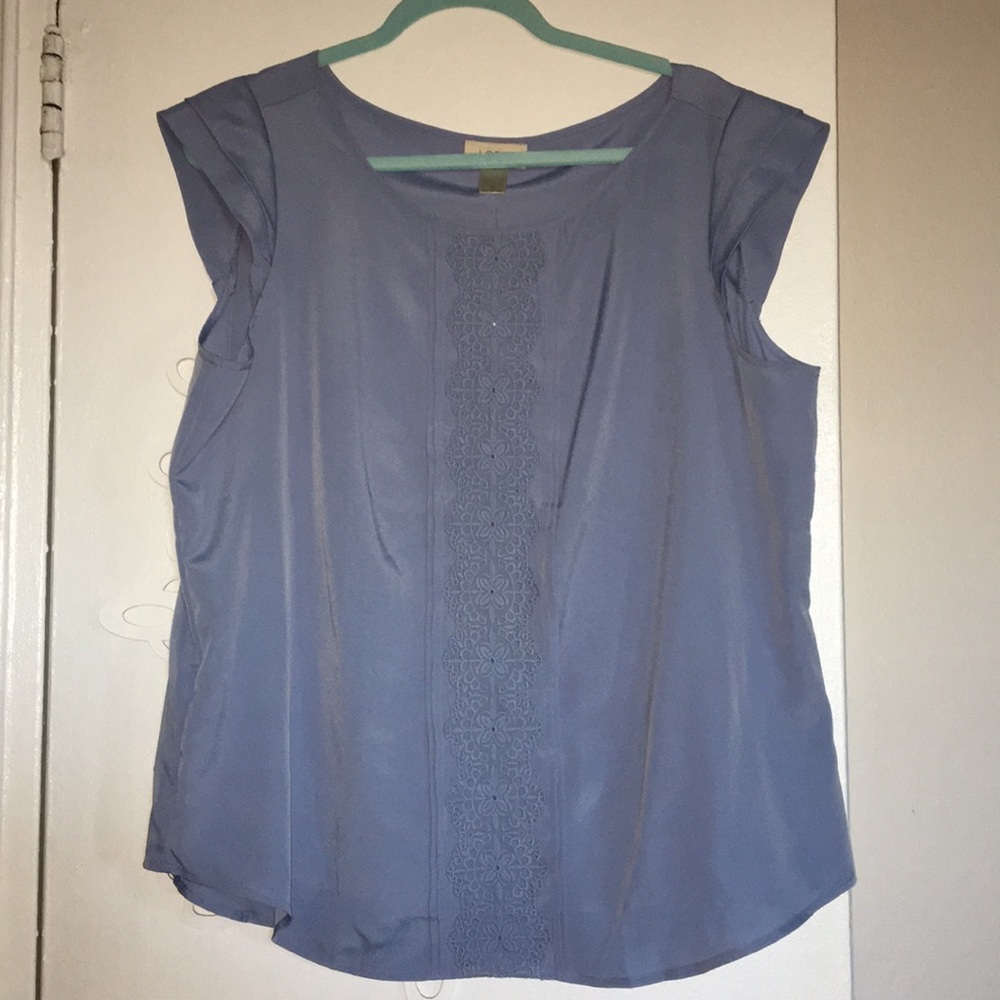 Cornflower blue top